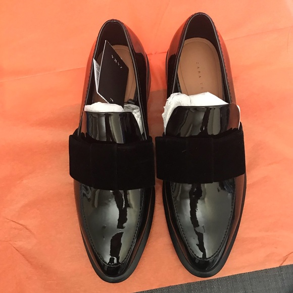 NWT Zara Faux Patent Leather Velvet Bow Loafers - Picture 7 of 7